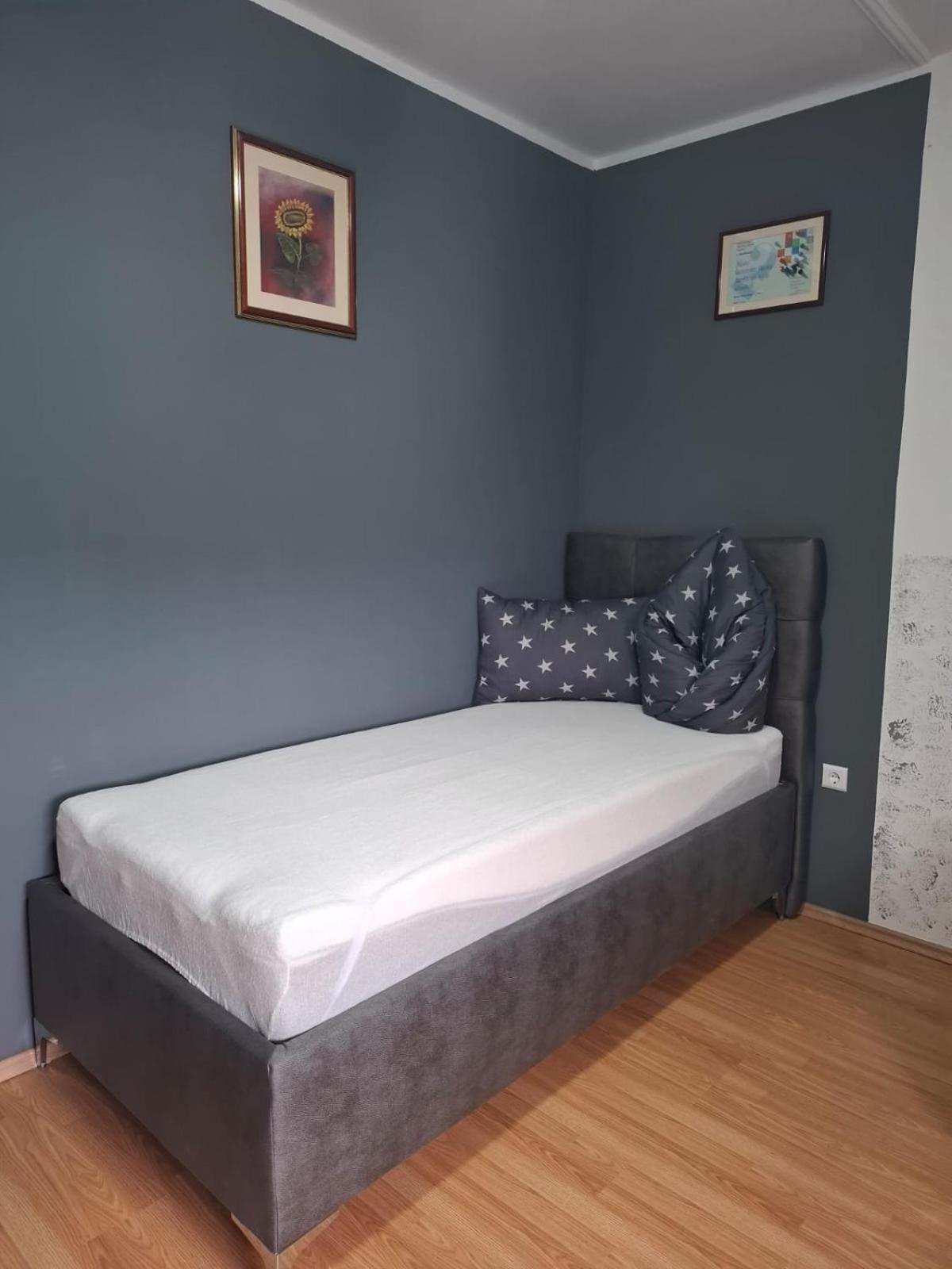 Apartman Sofia Zupanja Exterior foto