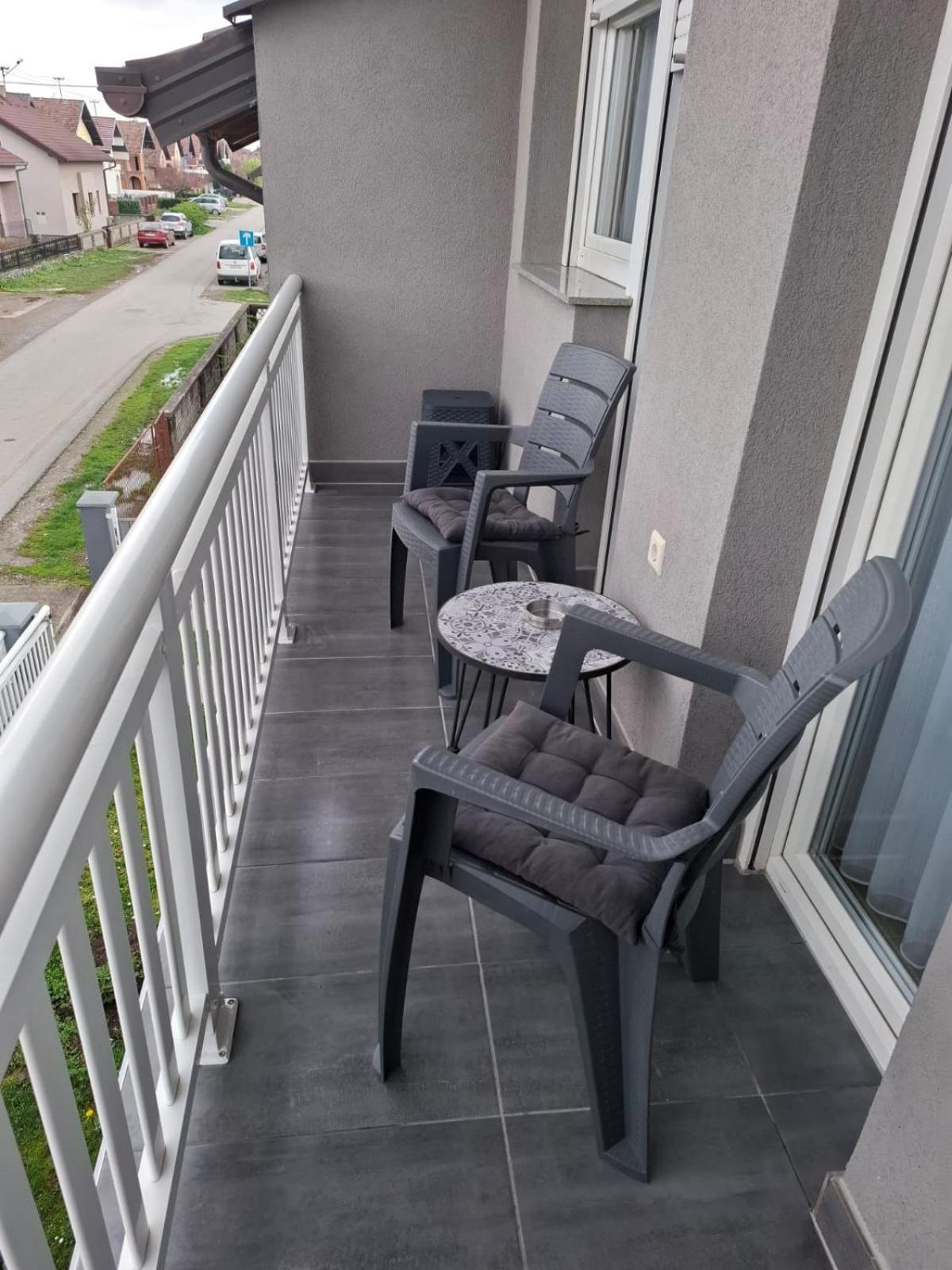 Apartman Sofia Zupanja Exterior foto